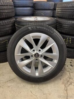 ORIG.ŠKODA OCTAVIA R17 NOVE 205/55/17.MICHELIN NOVE