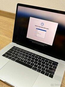 Apple Mcbook Pro 15 2019 i9,RAM 32GB+Puzdro,HDMI redukcia