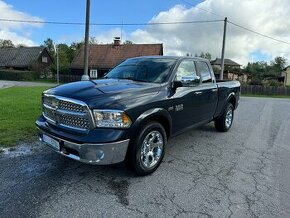 DODGE RAM 1500 5.7 HEMI V8 LARAMIE 8/2017 SERVISKA CARFAX - 1