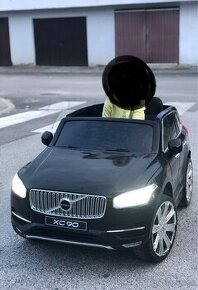 Predám detské elektrické autíčko Volvo XC90