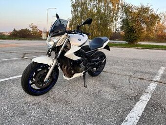 Yamaha XJ6