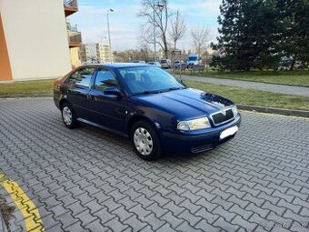 Škoda octavia 1,6i 75KW Benzín, M5, ELEGANCE,