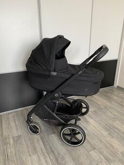 Kočík Cybex Balios S Lux 2023 + vanička Cot S Lux Moon Black