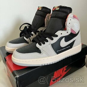 Jordan 1 High Neutral Grey Hyper Crimson 39 - 1