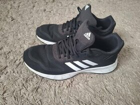 ADIDAS  Lightmotion čierne vel 40