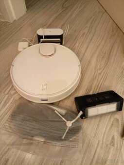 Xiaomi Mi Robot Vacuum Mop P White