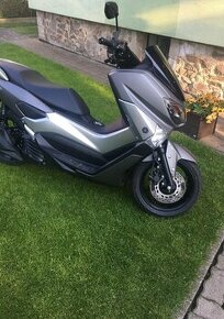 Yamaha NMax