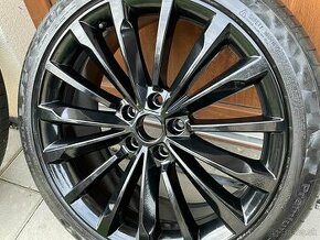 Phoenix Trinity..orig.skoda Superb3V  5x112  8j x19   ET 44 