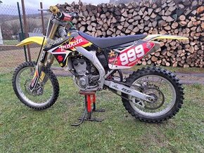 Suzuki rmz 250