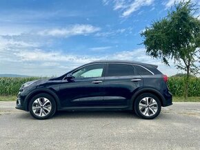 TOP elektromobil Kia e-Niro 64 kWh 2022  DPH - 1