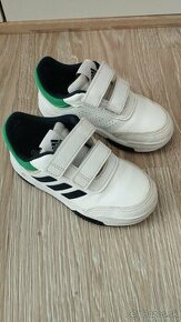 Tenisky Adidas v. 26