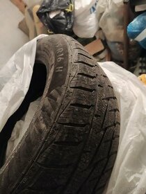 Pneu 205/55 R16 - 1