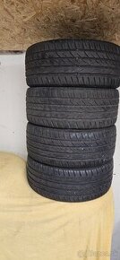 225/45 R17 Y