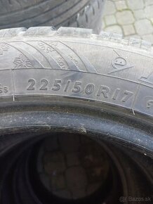 Predám zimné pneumatiky  225/50/R17 runflat Dunlop