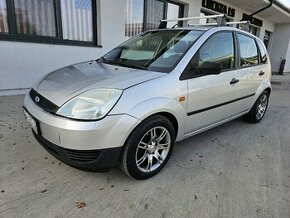 ford fiesta 1.3i 125 000km