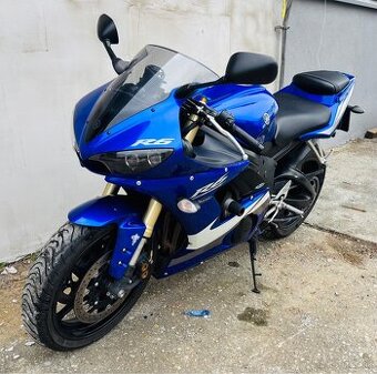 ✅YAMAHA YZF-R6 RJ09 2006✅