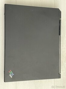 Notebook IBM ThinkPad R40 - 1