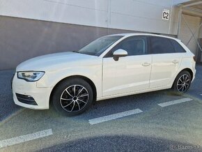 Predám Audi A3 Sportback 1.6 TDI 77 KW Automat r.v.2014 - 1