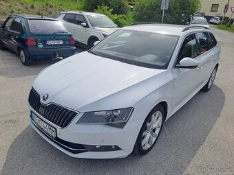 Škoda Superb 2.0 TDI DSG Combi