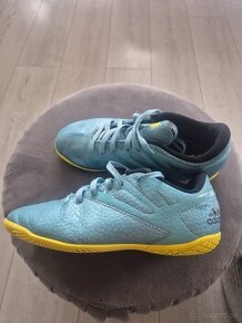 ADIDAS MESSI HALOVE KOPACKY VEL.33