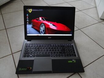 15.6" Acer V5/ Core I5/ 8GB RAM/ 256GB SSD/ 4GB Nvidia Graf