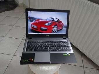 15.6" Acer V5/ Core I5/ 8GB RAM/ 256GB SSD/ 4GB Nvidia Graf