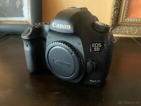 Canon 5D mark III - 1