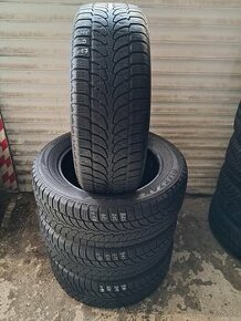 Bridgestone zimné 215/60/R17