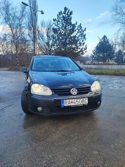 Volkswagen Golf 5 (1.9 TDI) - 1