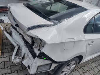 Škoda Rapid 2019. KÚPIM ZADNÚ ČASŤ.