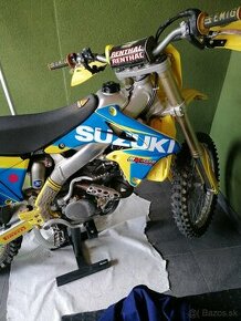 Suzuki RMZ 250 4t