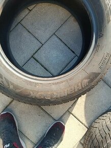 Hankook winter icept evo 2 suv 215/65 R17 99v - 1