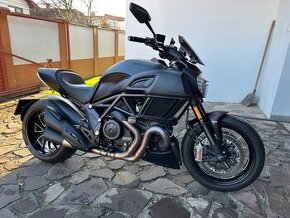 DUCATI DIAVEL DARK EDITION 2018