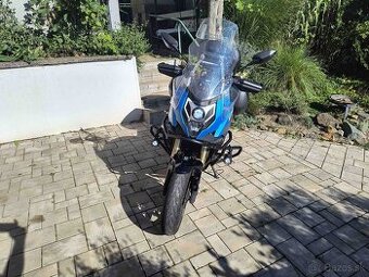 CF moto 650 MT