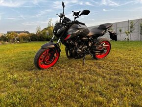 Yamaha MT07 2021 - 1