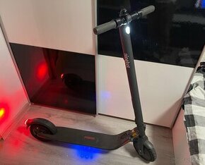 Predám Ninebot KickScooter E25E