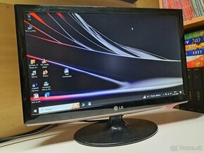 22-Palcový LED Monitor LG Flatron W2261VP