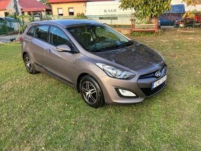 Hyundai i30 1,6crdi 2013rv