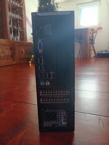 Počítač dell optiplex 3020