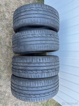 235/40 R19 Bridgestone letne pneu