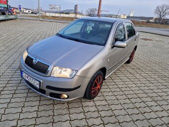 Škoda fabia 1.2 HTP 40KW r.v2008 BENZIN