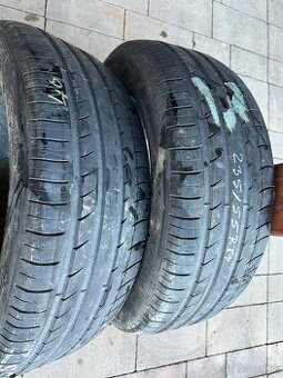 235/55 R19 MICHELIN