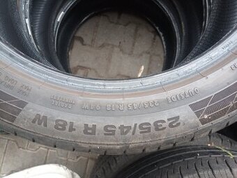 Letne pneumatiky 235/45r18 - 1