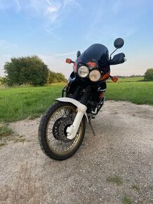 Honda Afrika twin 750