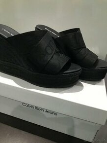 Calvin klein šľapky veľkosť 37 nove - 1