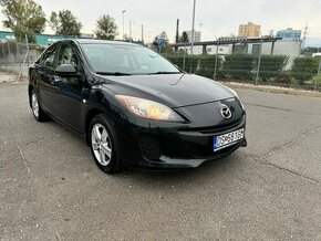 Mazda 3 1,6i 77kw ako nove kupene na SK - 1