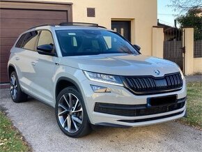 Kodiaq Sportline 4x4 Nardo Grey Virtual Pano Webasto ODPOČET