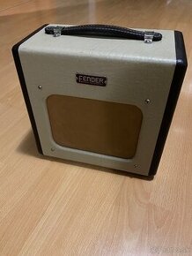 Fender Champion 600 5-Watt 1x6" Guitar Combo