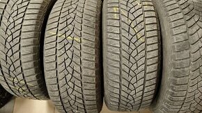 Zimné Goodyear Ultragrip Perfomance 215/60/16 99H