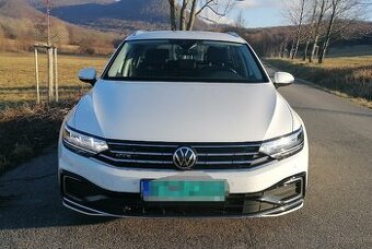 VW Passat Variant GTE HIGHLINE  plug-in-hybrid